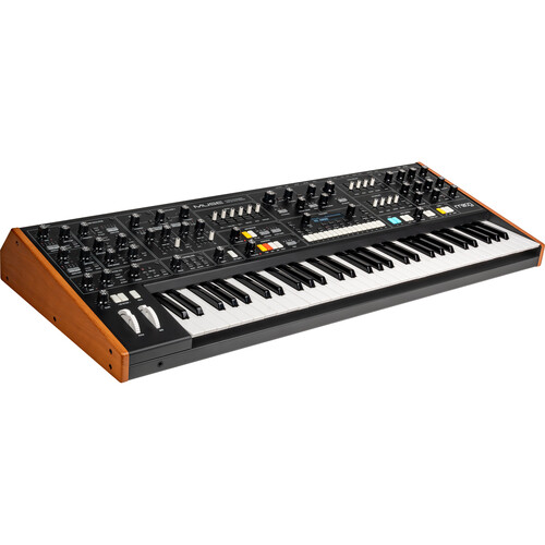 Moog Muse | 8-Voice Analog Bi-Timbral Polyphonic Synthesizer